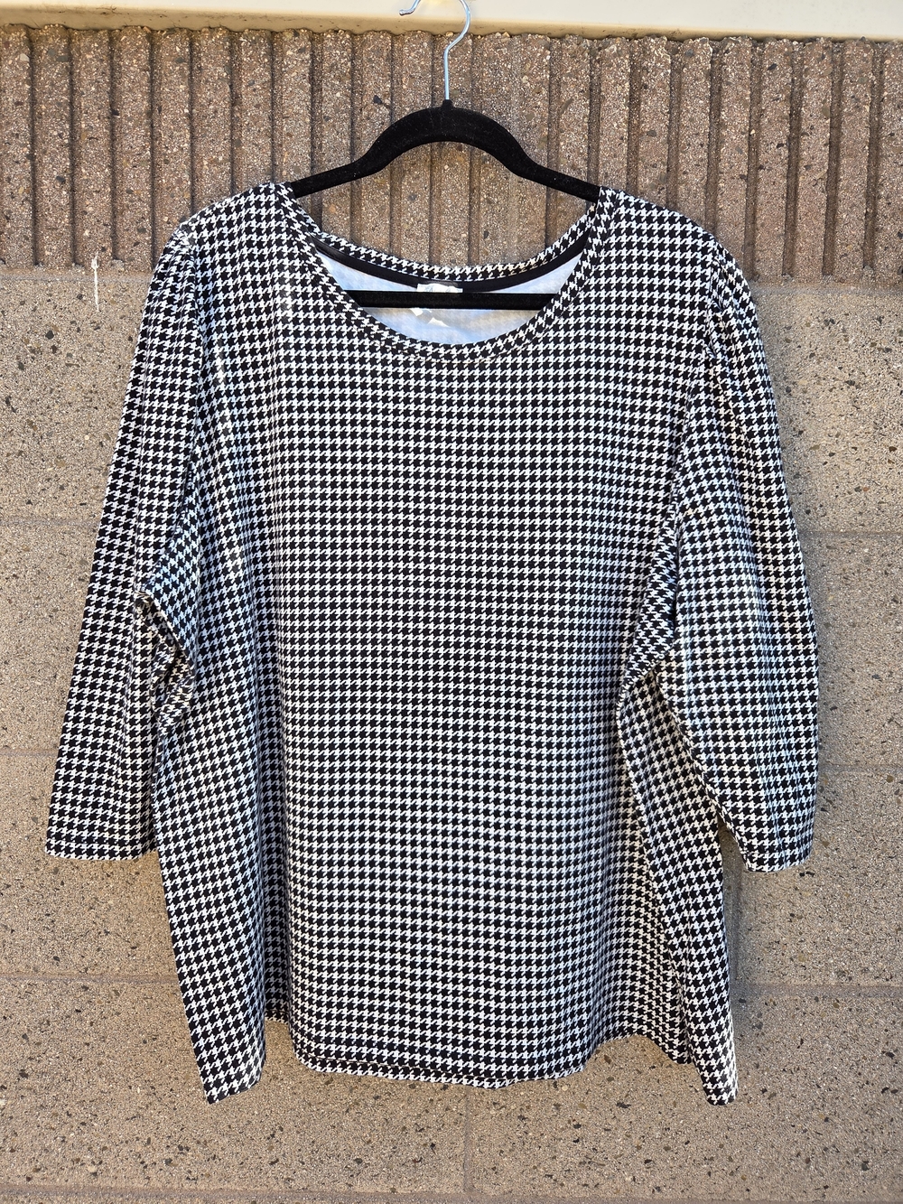 Talbots Black and White Houndstooth Top-size 3X